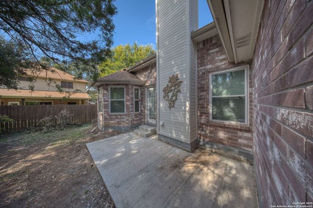 9523 Black Thorn, San Antonio, TX 78240