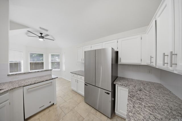 9523 Black Thorn, San Antonio, TX 78240