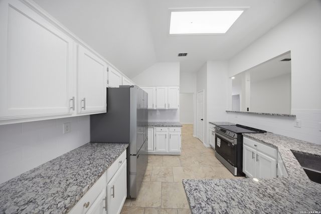 9523 Black Thorn, San Antonio, TX 78240