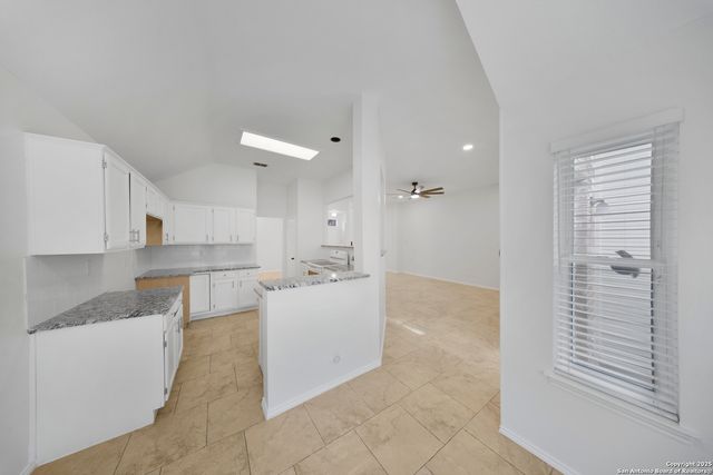 9523 Black Thorn, San Antonio, TX 78240