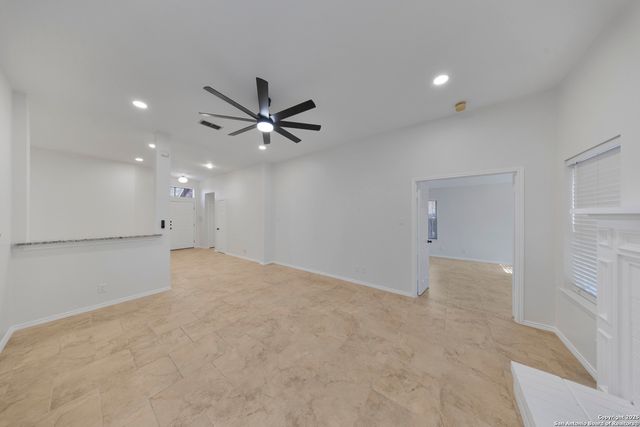 9523 Black Thorn, San Antonio, TX 78240