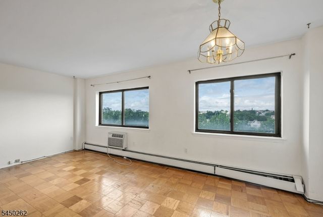 44 S Main St 6J, Lodi Boro, NJ 07644
