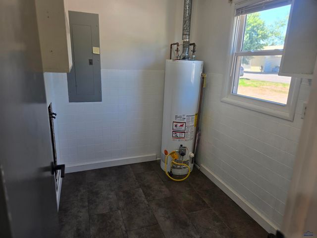 3035 PIONEER DR, Rapid City, SD 57703
