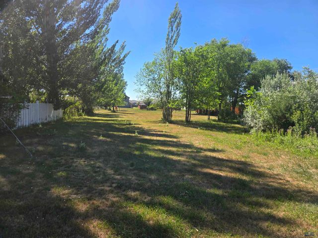 3035 PIONEER DR, Rapid City, SD 57703