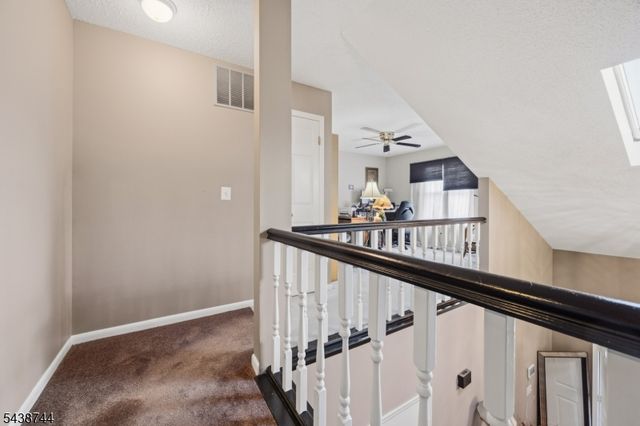 13 Betty Ct, Lebanon Boro, NJ 08833
