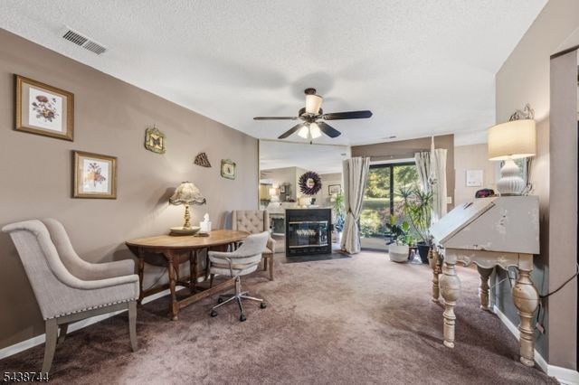 13 Betty Ct, Lebanon Boro, NJ 08833
