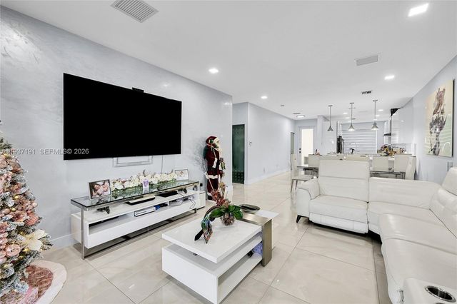 16911 SW 115th Ave, Miami, FL 33157