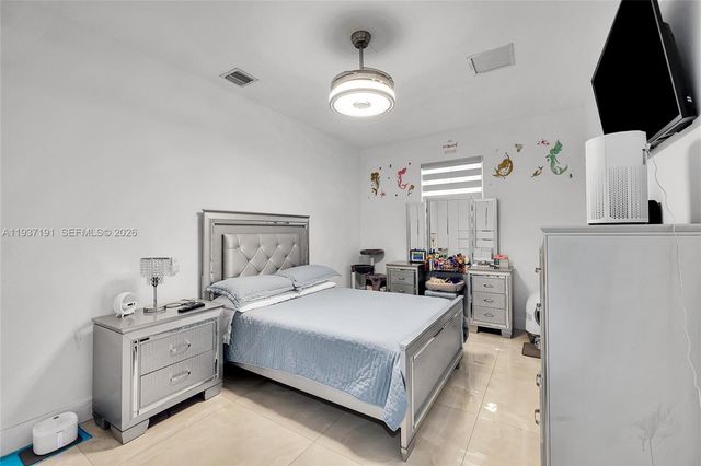 16911 SW 115th Ave, Miami, FL 33157