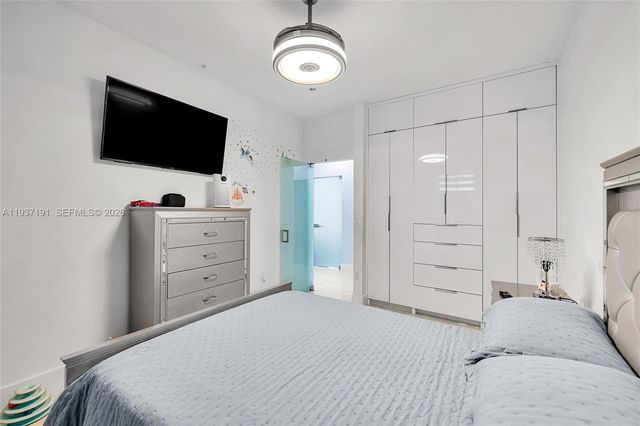 16911 SW 115th Ave, Miami, FL 33157