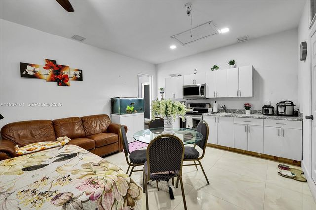 16911 SW 115th Ave, Miami, FL 33157