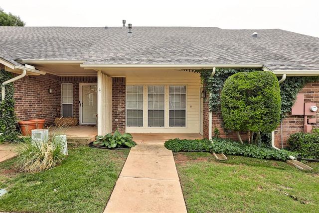 2320 Glenrock, Edmond, OK 73012