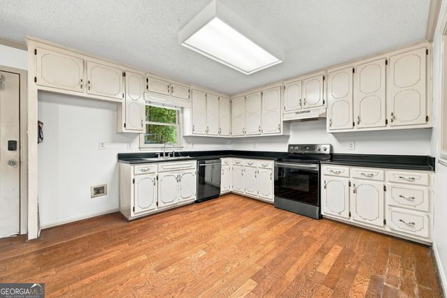 1242 Old County Farm Road, Dallas, GA 30132