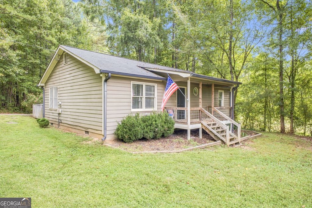 1242 Old County Farm Road, Dallas, GA 30132