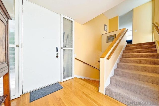1520 Virginia, La Jolla, CA 92037
