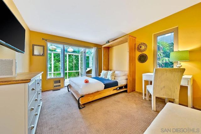 1520 Virginia, La Jolla, CA 92037