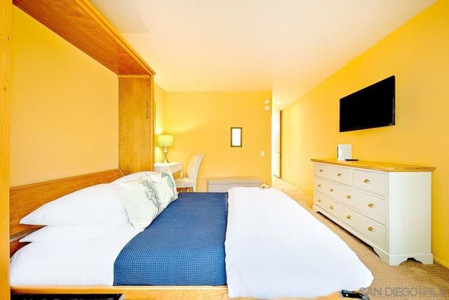 1520 Virginia, La Jolla, CA 92037