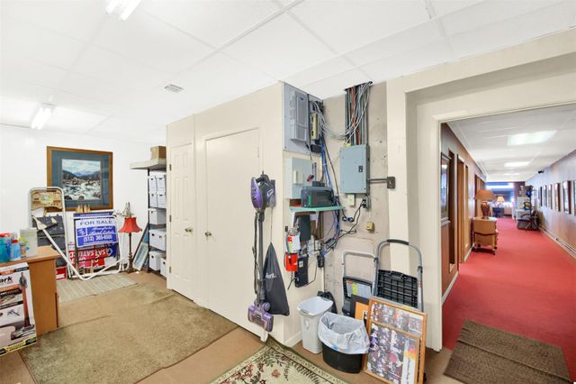 202 N Main ST N, Taylor, TX 76574