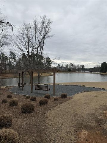 360 Salt Lake Lane, Hoschton, GA 30548