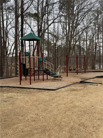 360 Salt Lake Lane, Hoschton, GA 30548