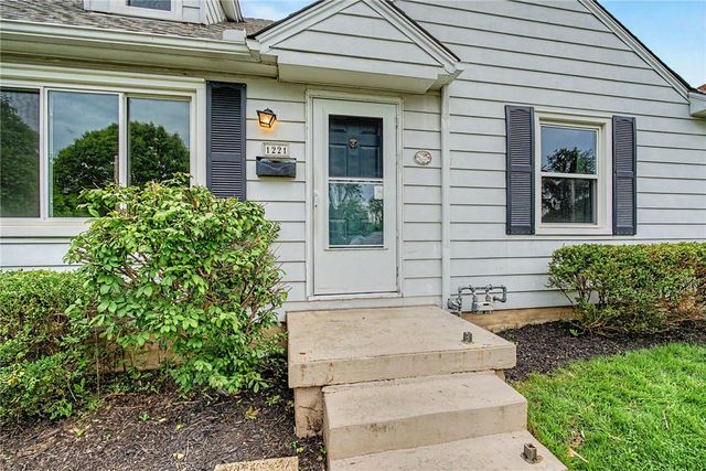 1221 Brookview Avenue, Dayton, OH 45409