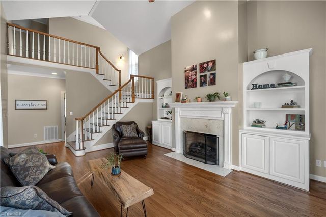 2075 Huntington Woods Drive, Lexington, NC 27295