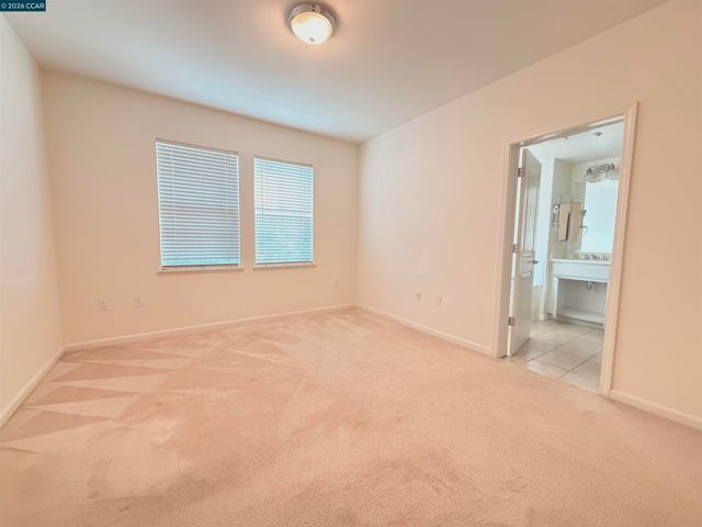 1810 Northshore Dr, Richmond, CA 94804