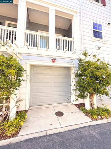 1810 Northshore Dr, Richmond, CA 94804