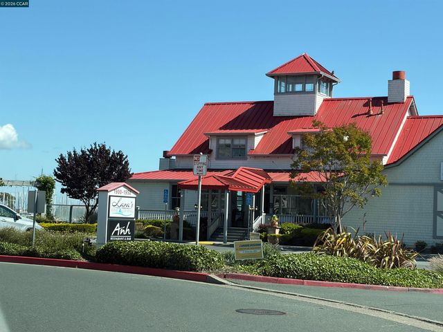 1810 Northshore Dr, Richmond, CA 94804