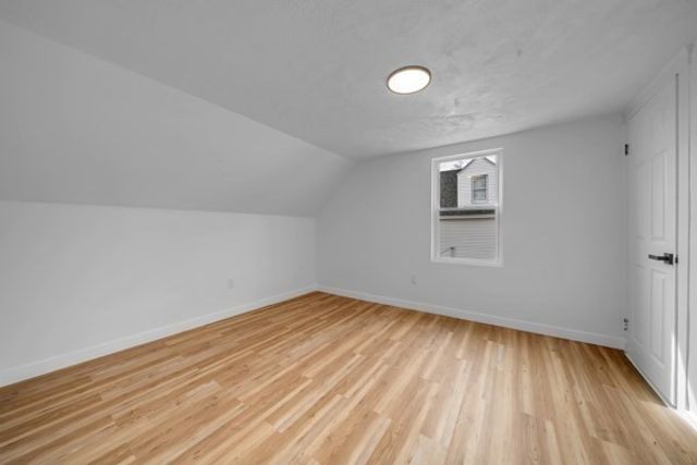 19 Oliver St, Lowell, MA 01954
