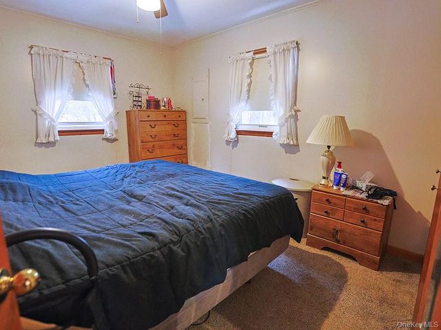 27 Elm Road N, Wurtsboro, NY 12790