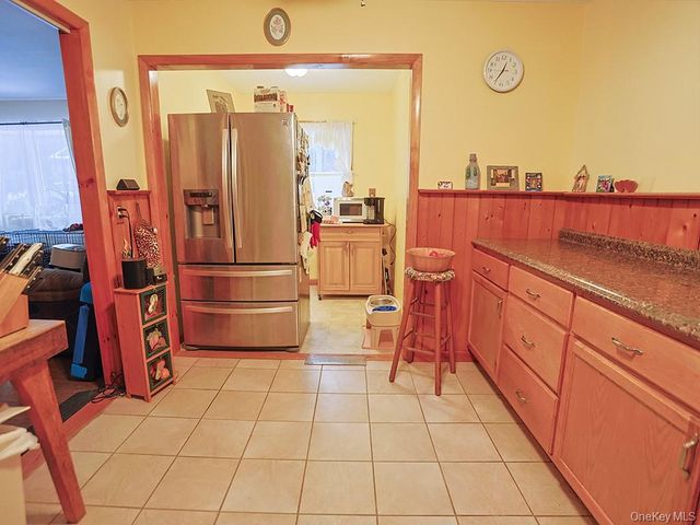 27 Elm Road N, Wurtsboro, NY 12790