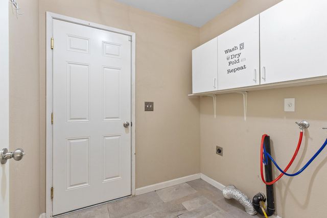 9510 Bismark Pl, Stockton, CA 95209