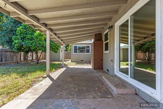 9510 Bismark Pl, Stockton, CA 95209