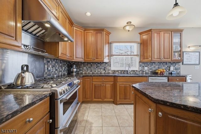 115 Mount Lebanon Rd, Lebanon Twp., NJ 08826