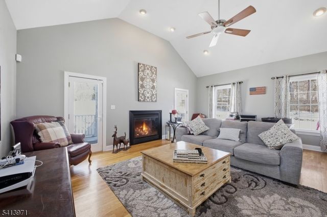 115 Mount Lebanon Rd, Lebanon Twp., NJ 08826