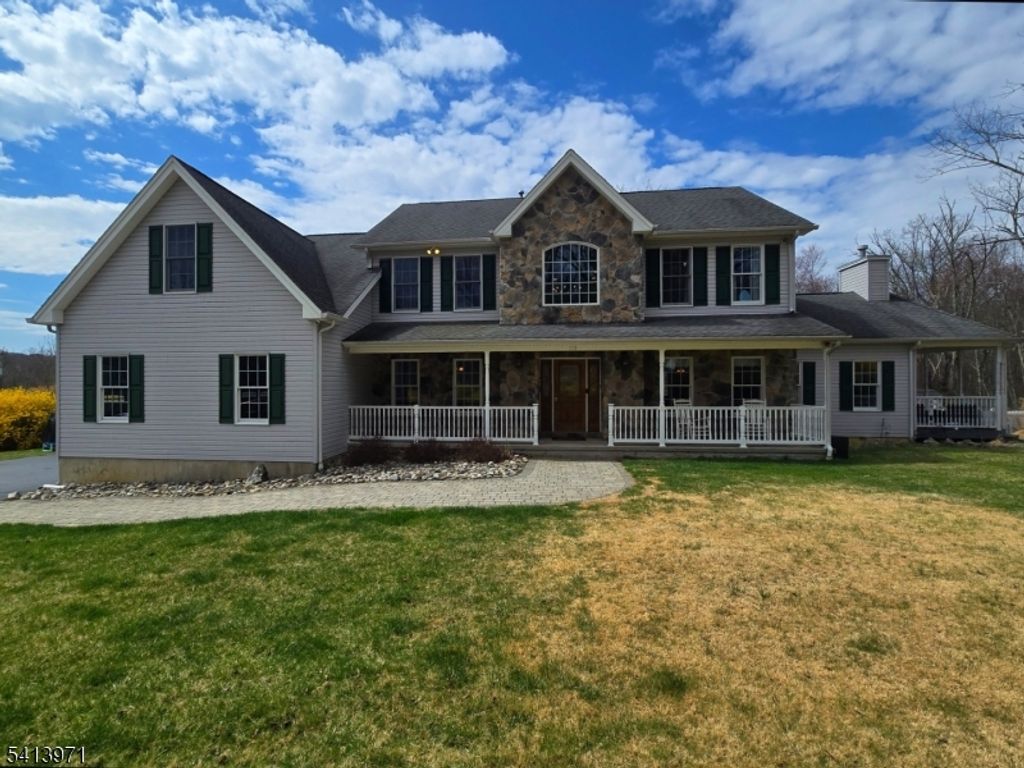 115 Mount Lebanon Rd, Lebanon Twp., NJ 08826