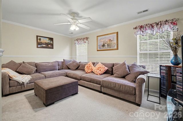 153 Castleton Drive, Mooresville, NC 28117