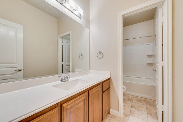 707 Brookline Drive, Lavon, TX 75166