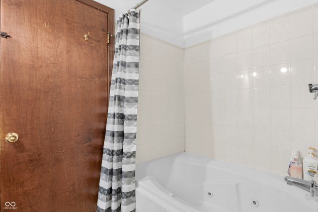 157 E Hill Valley Drive, Indianapolis, IN 46227