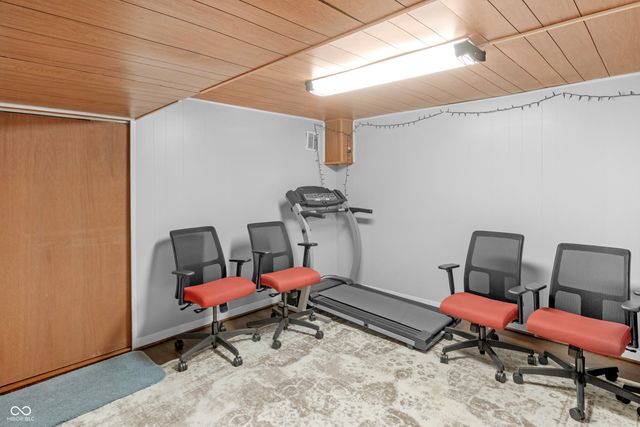 157 E Hill Valley Drive, Indianapolis, IN 46227