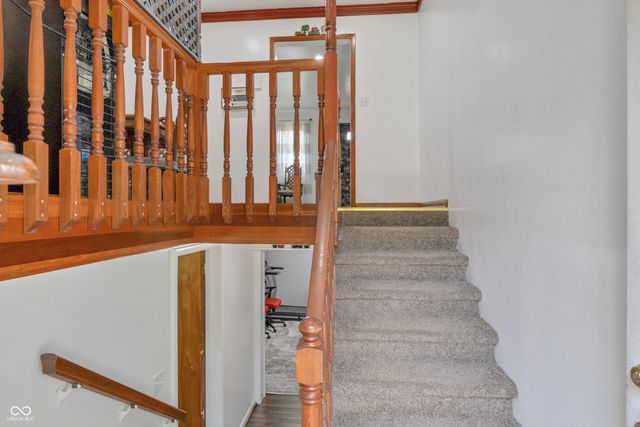 157 E Hill Valley Drive, Indianapolis, IN 46227