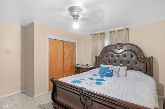 157 E Hill Valley Drive, Indianapolis, IN 46227