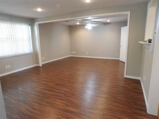 1529 Longview Street, Mesquite, TX 75149