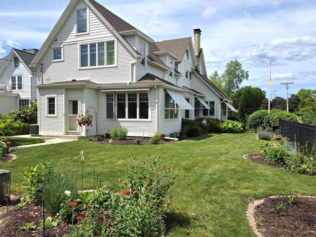 305 Michigan AVENUE, Sheboygan, WI 53081