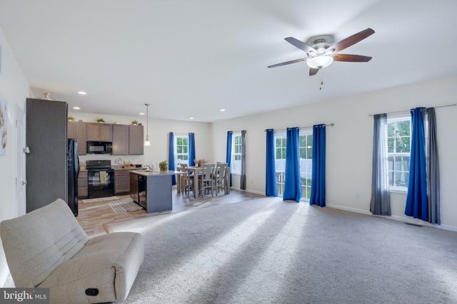 35 SCHOOLVIEW LN, Camden-wyoming, DE 19934