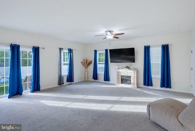 35 SCHOOLVIEW LN, Camden-wyoming, DE 19934