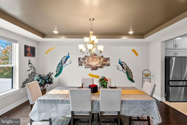 36 DOGLEG LN, Lawrence Township, NJ 08648