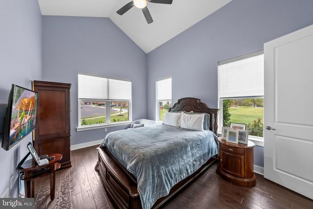 36 DOGLEG LN, Lawrence Township, NJ 08648