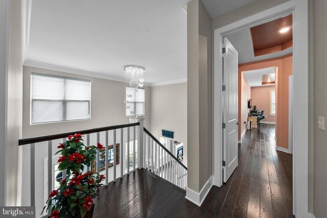 36 DOGLEG LN, Lawrence Township, NJ 08648