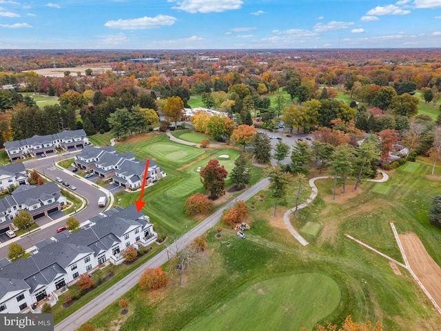 36 DOGLEG LN, Lawrence Township, NJ 08648